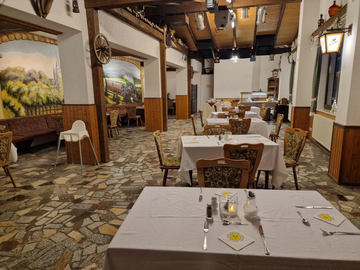 Gasthof Zum Baren Hotel Gernrode  Exterior foto